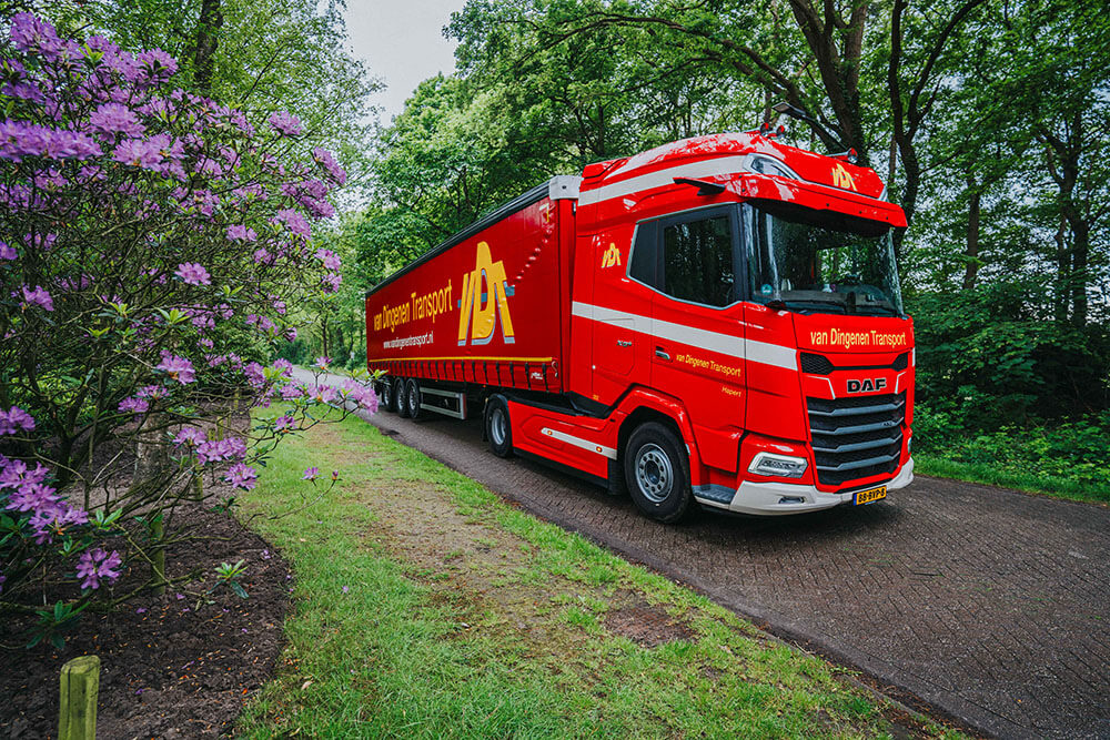 van dingenen Transportwagen im Wald